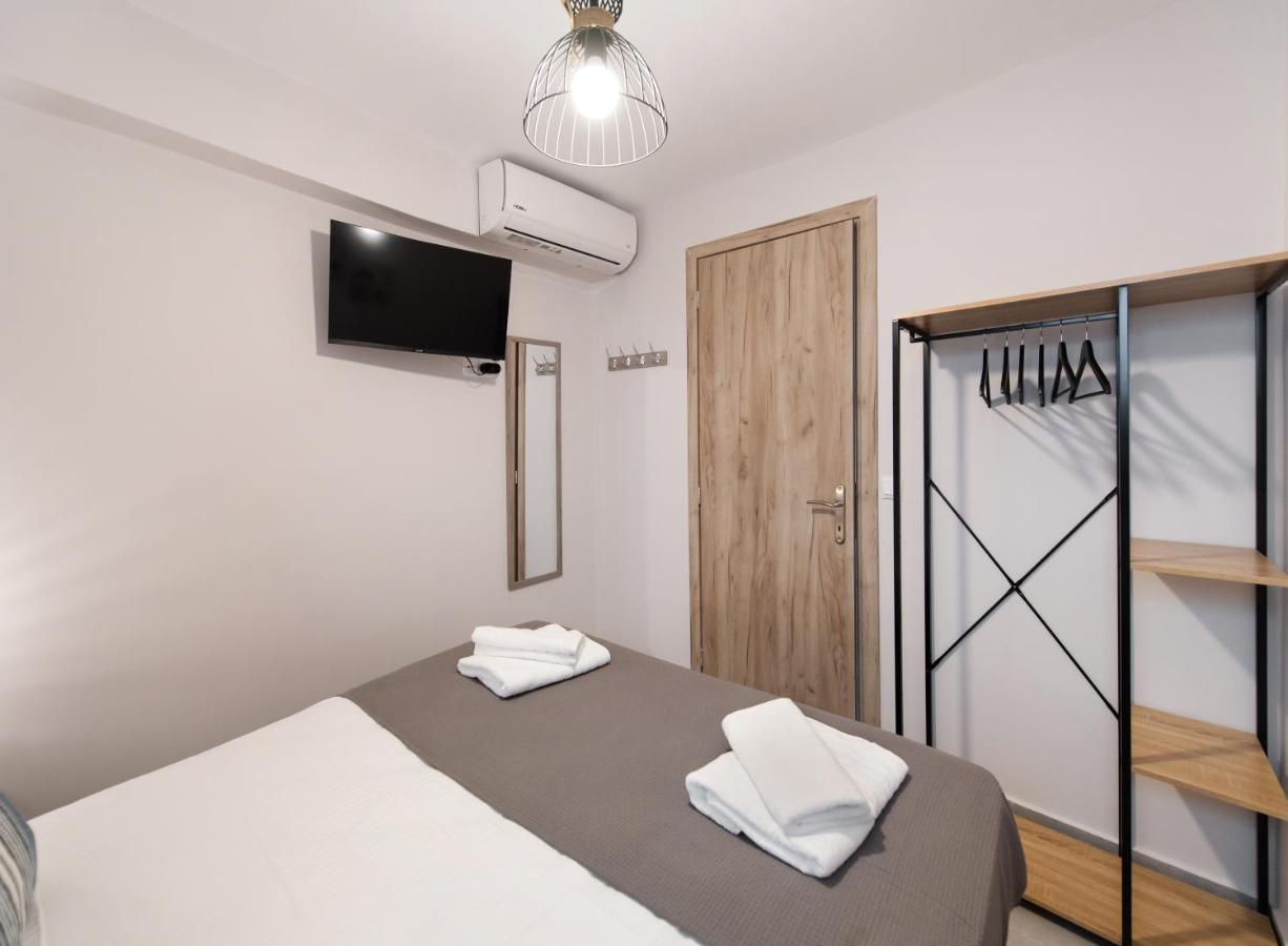 Angelica'S And Irene'S Design Apartments Swimming Pool Νικιάνα Εξωτερικό φωτογραφία
