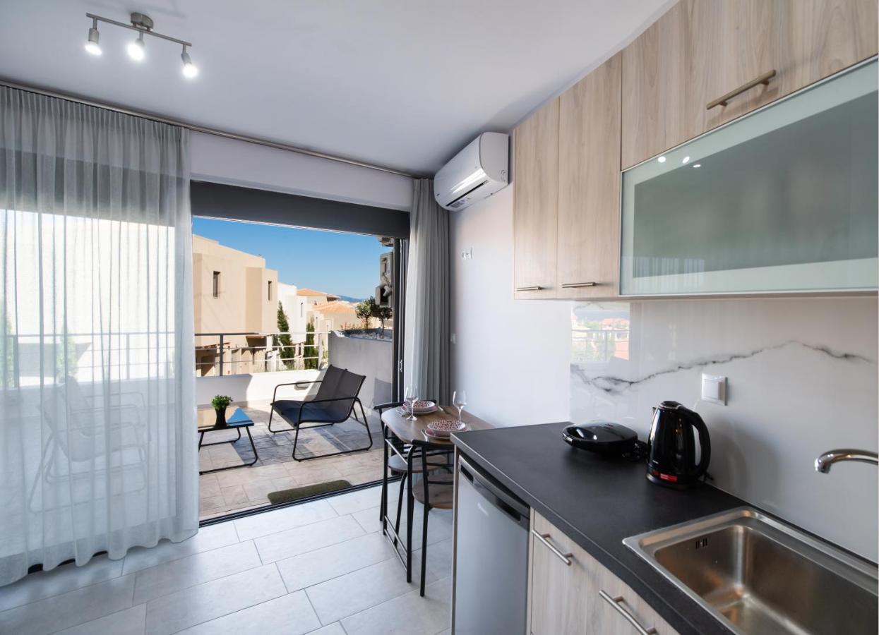 Angelica'S And Irene'S Design Apartments Swimming Pool Νικιάνα Εξωτερικό φωτογραφία
